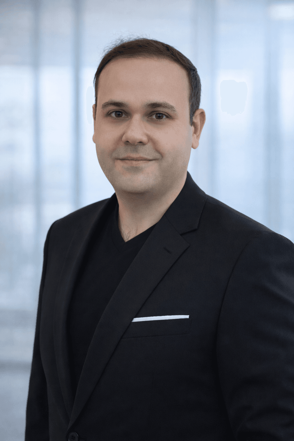 Taha Al-Taie, CEO of iKnowly