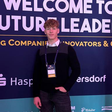 Book a Consultation with Christopher Hoehne - iknowly Consultant Christopher Hoehne - iknowly Consultant